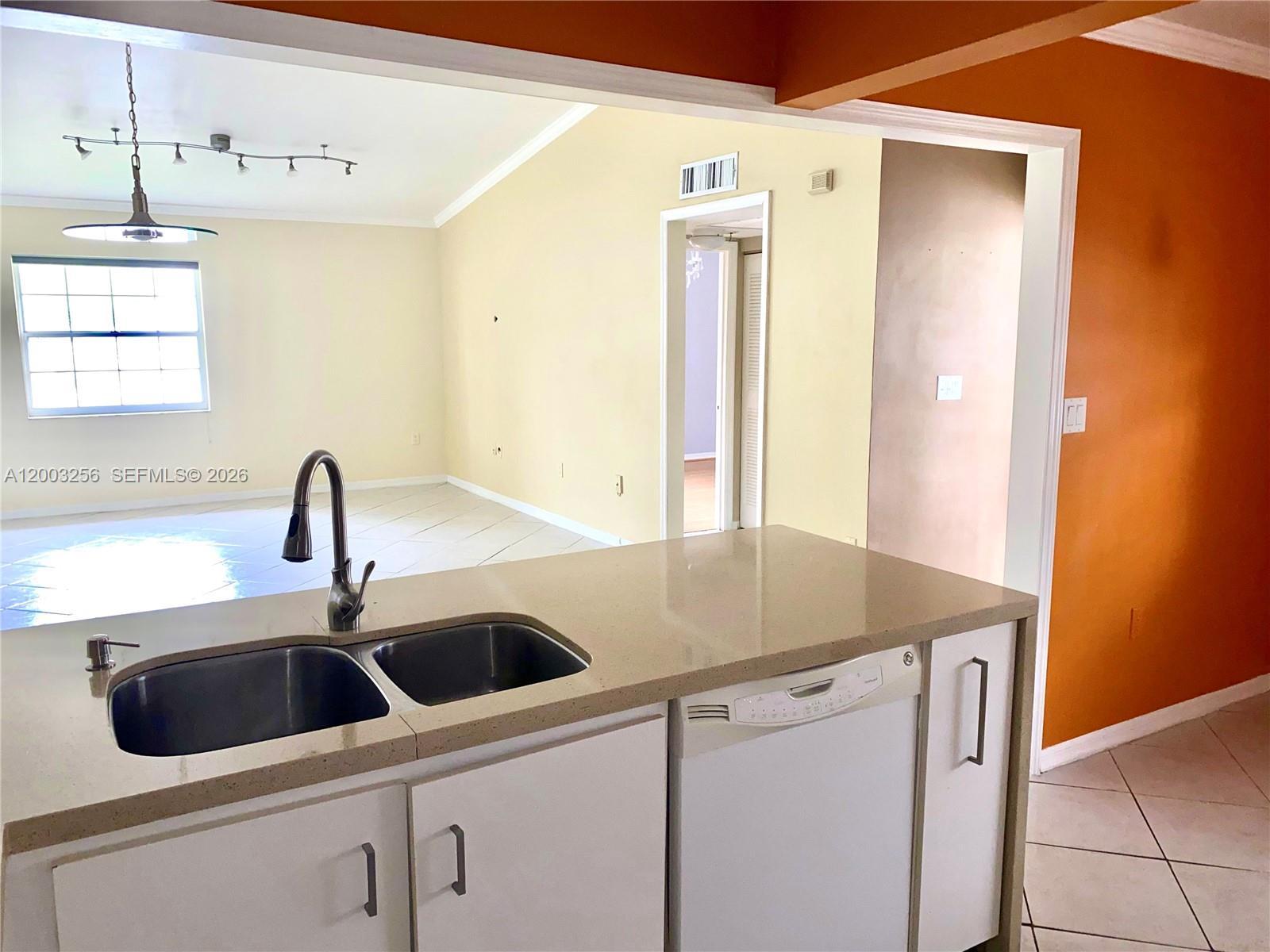 464 NE 210th Cir Ter # 10A, Miami FL 33179 photo 5