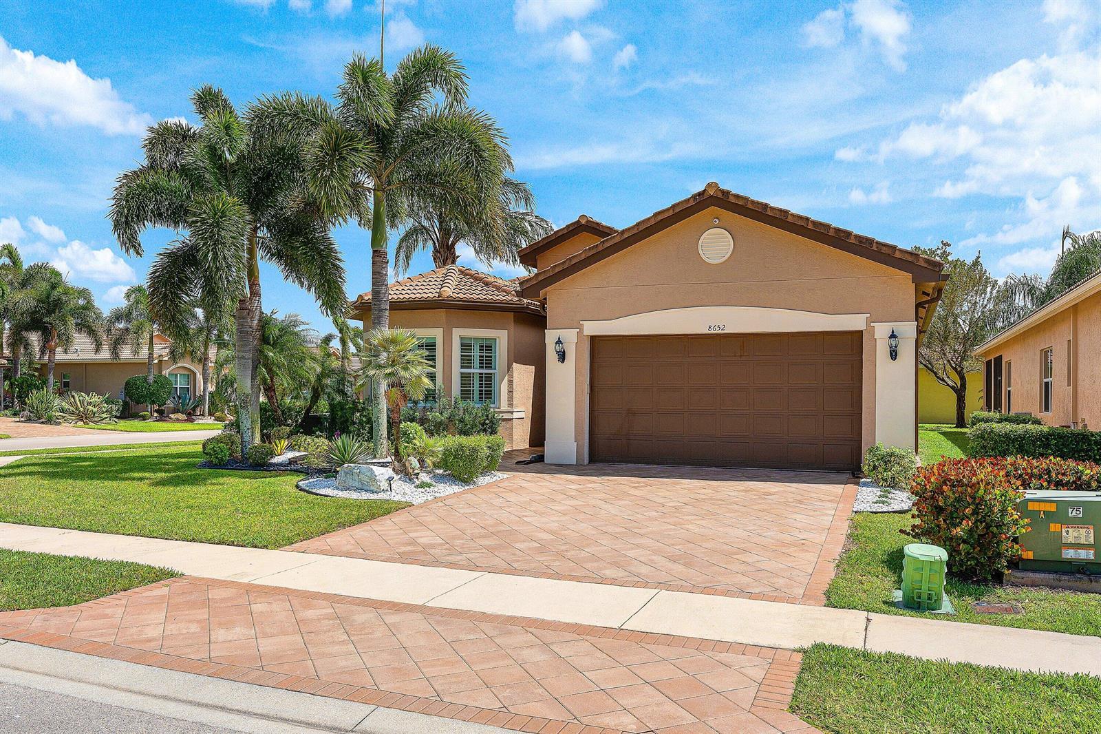 8652 Cathedral Peak Court, Boynton Beach FL 33473 photo 2