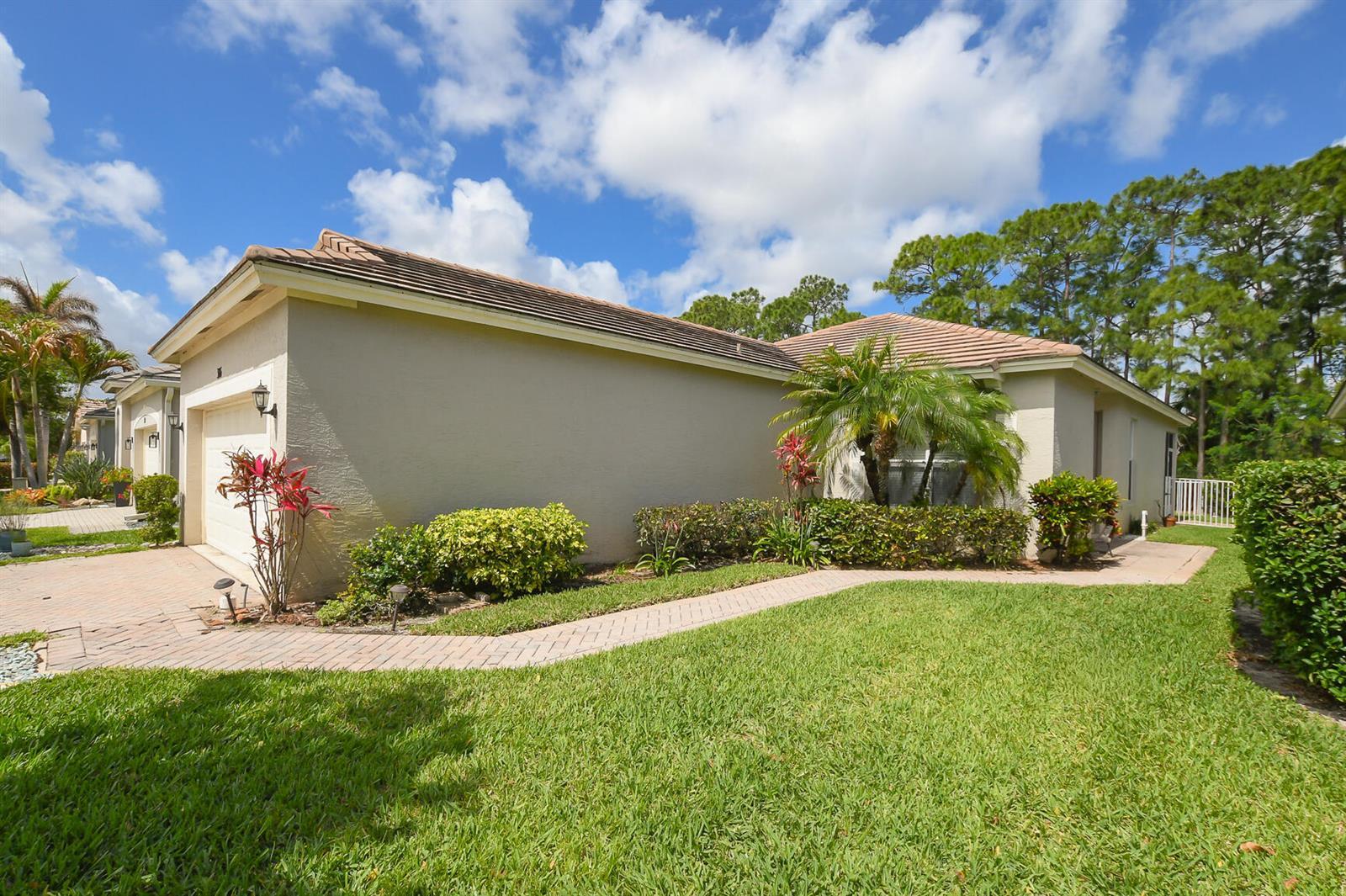 316 SW Maclay Way, Port St. Lucie FL 34986 photo 4