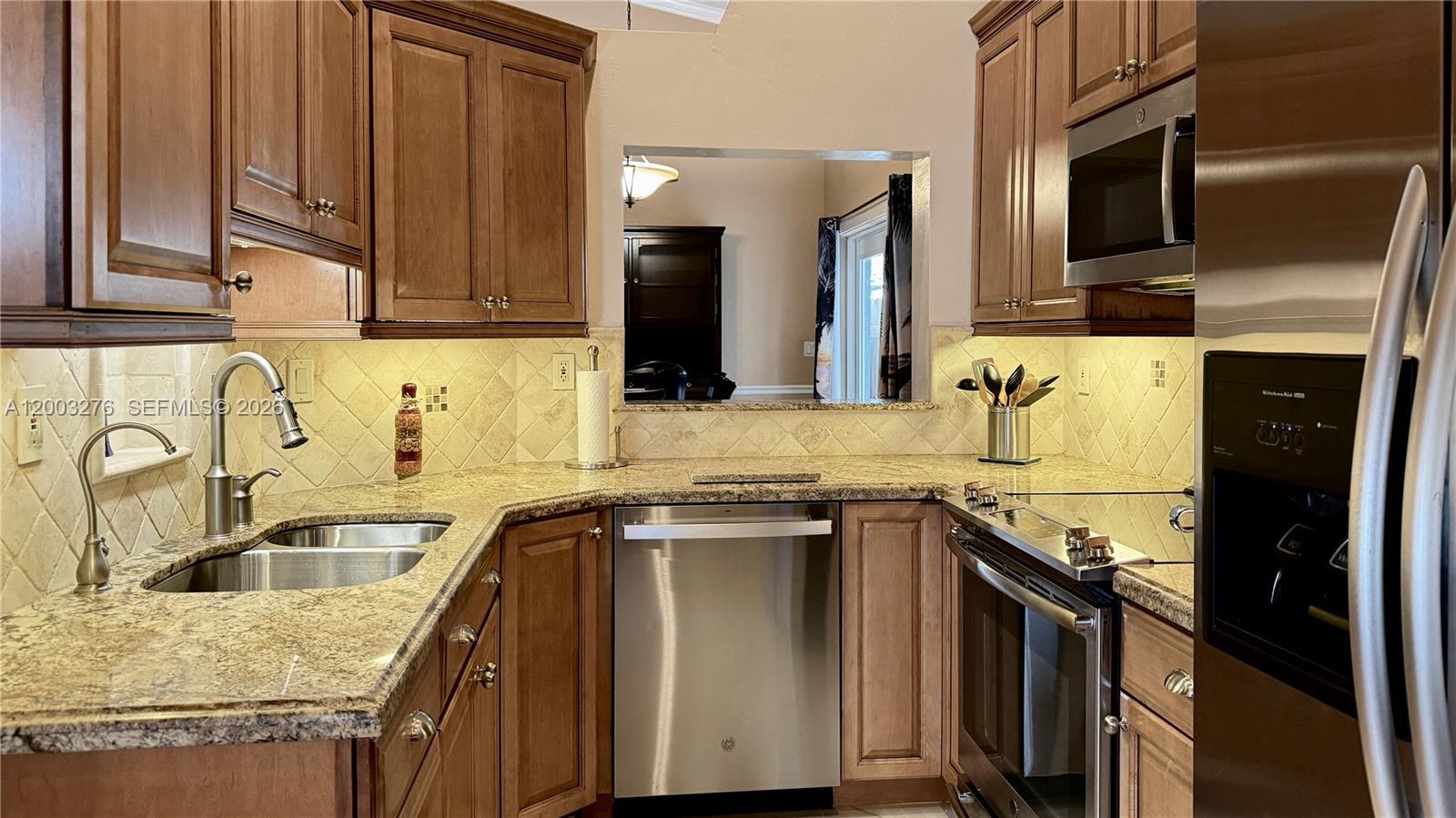14638 SW 128th Ct Rd, Miami FL 33186 photo 3