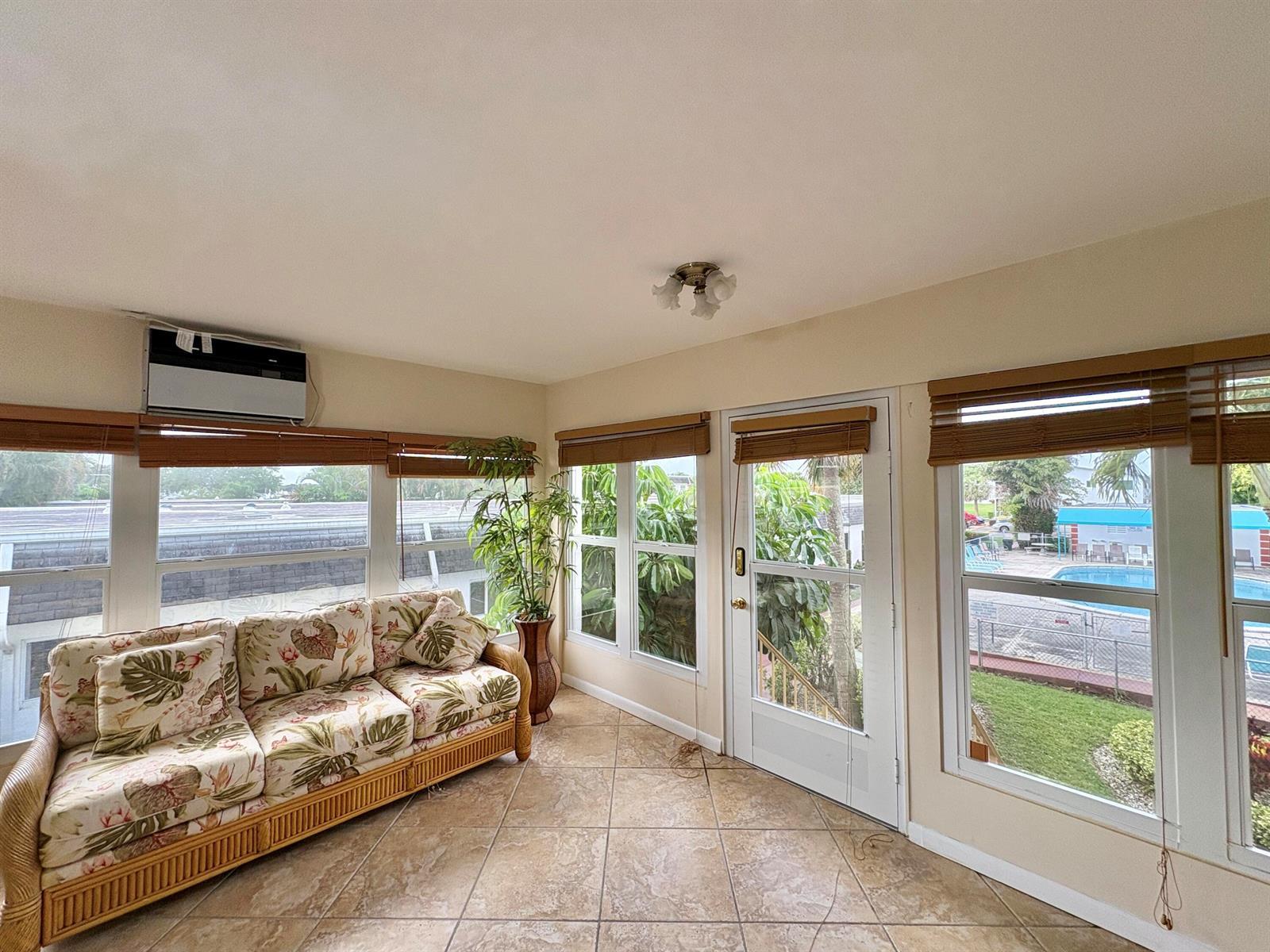 30 Plymouth C, West Palm Beach FL 33417 photo 3