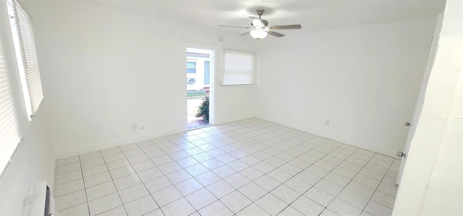 403 N 19th Avenue # J, Hollywood FL 33020 photo 2