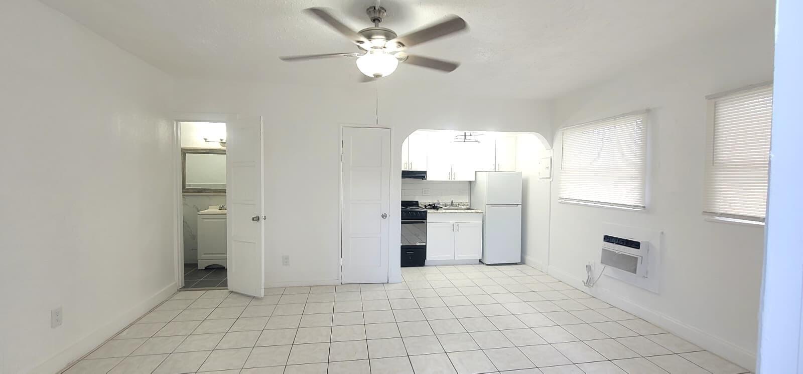 403 N 19th Avenue # J, Hollywood FL 33020 photo 4
