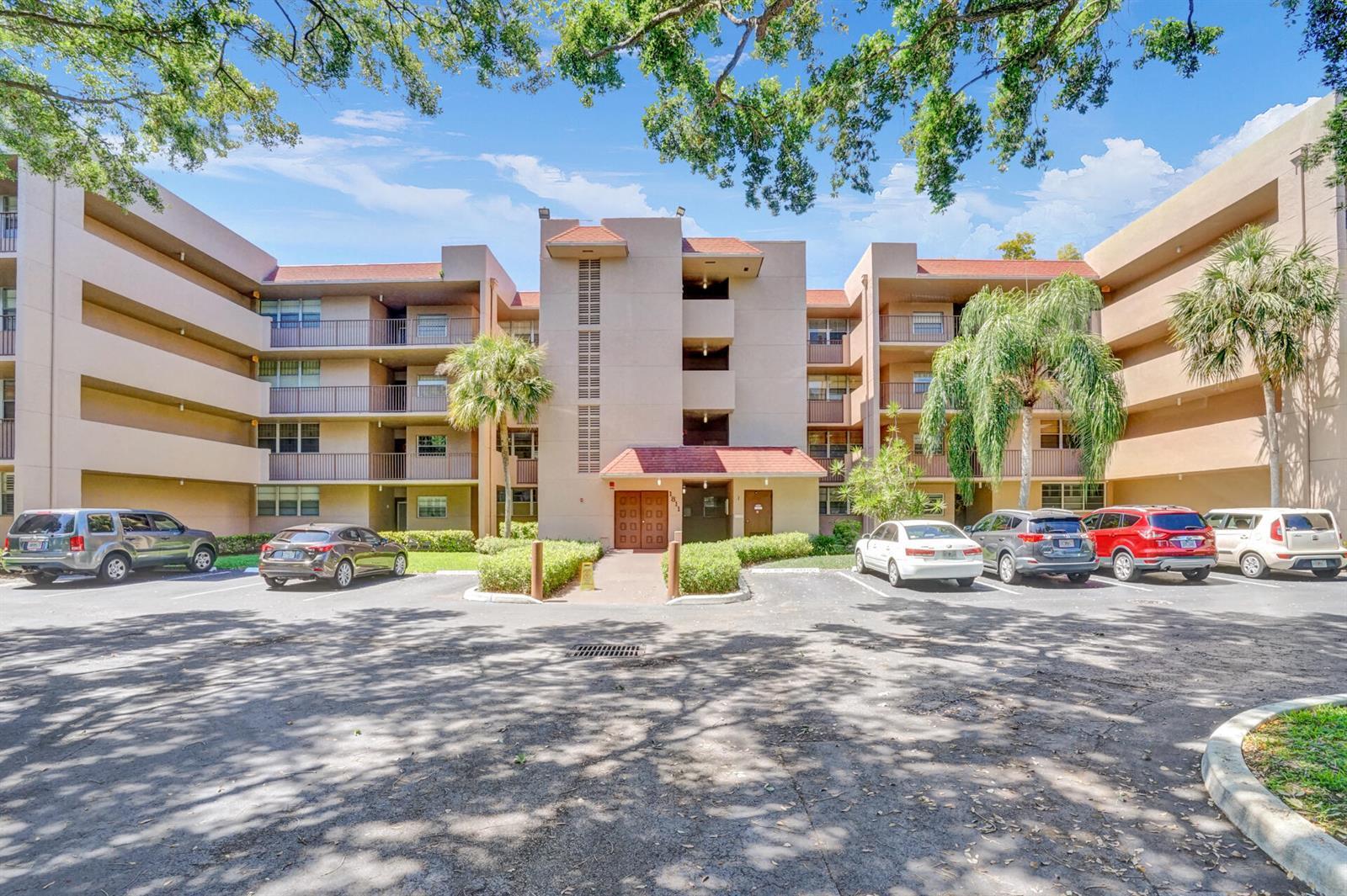 1811 Sabal Palm Drive # 203, Davie FL 33324 photo 2