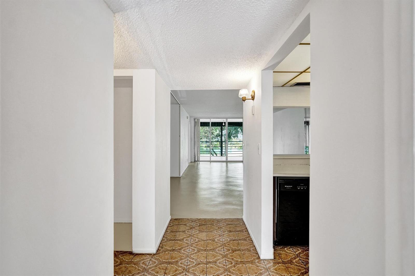 1811 Sabal Palm Drive # 203, Davie FL 33324 photo 5