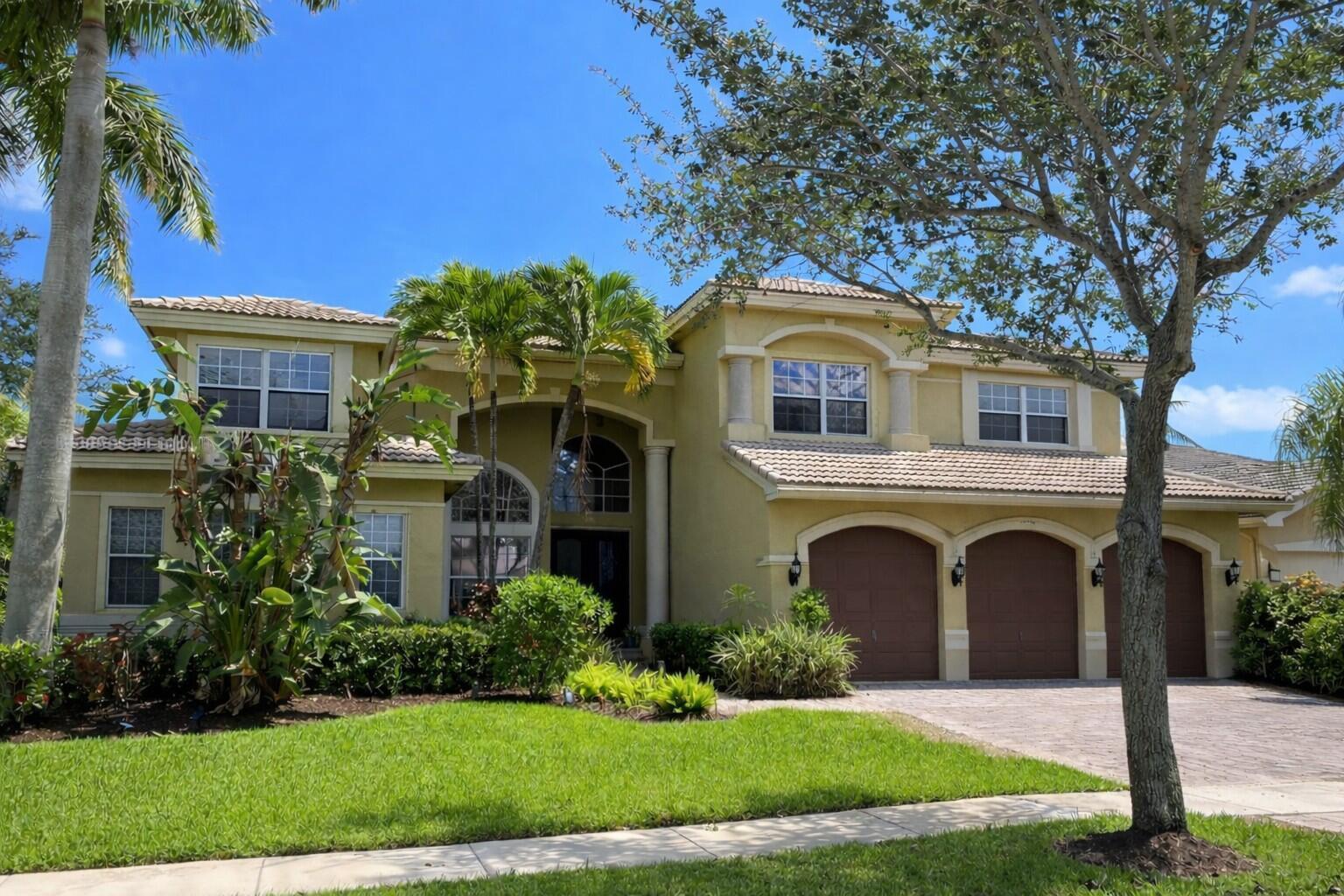 19234 S Creekshore Court, Boca Raton FL 33498