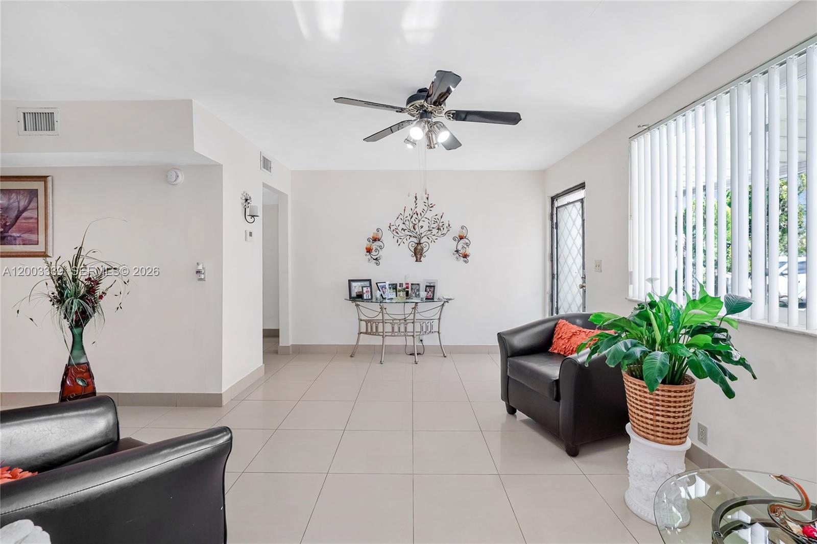 175 E 45th St, Hialeah FL 33013 photo 5