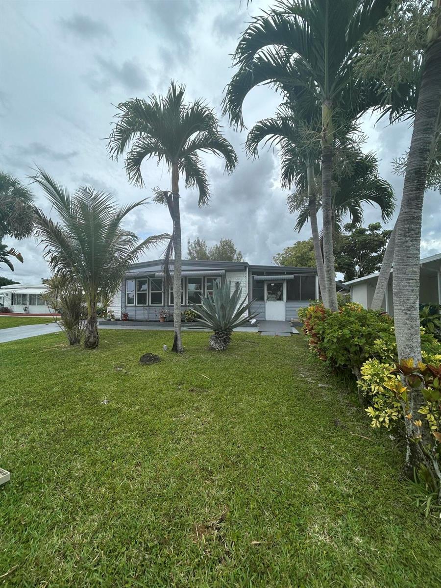 8628 Duke Court E, Boynton Beach FL 33436 photo 5