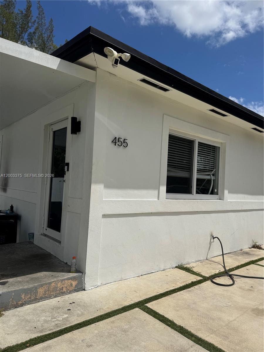 455 NW 132nd St, North Miami FL 33168 photo 2