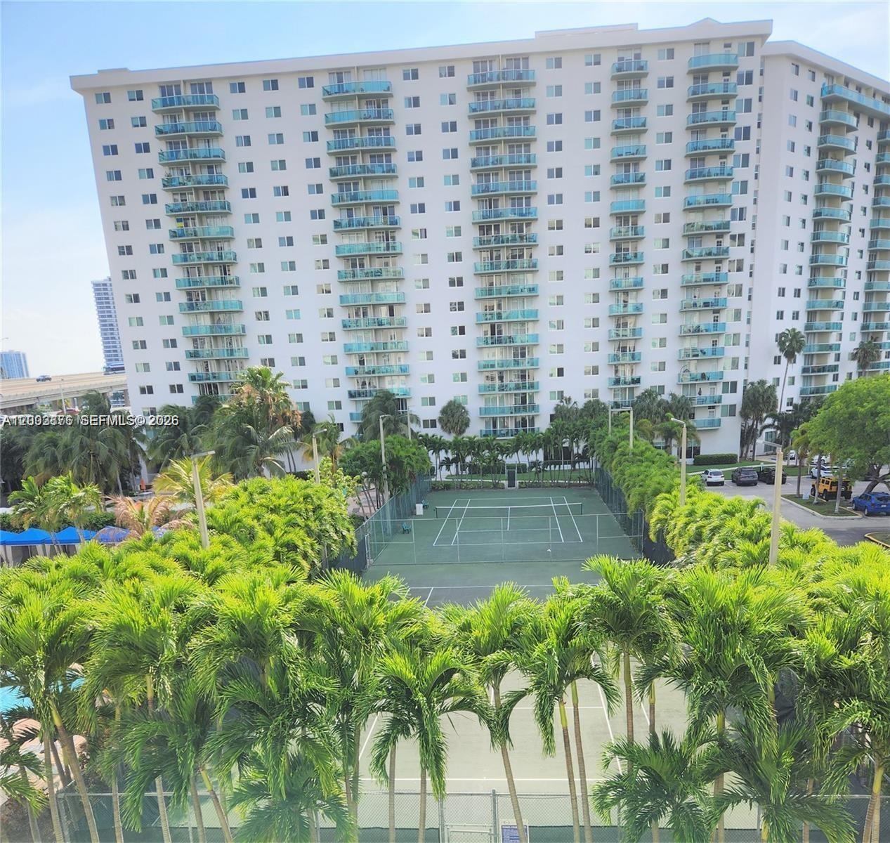 Sunny Isles Beach, FL 33160 photo 3