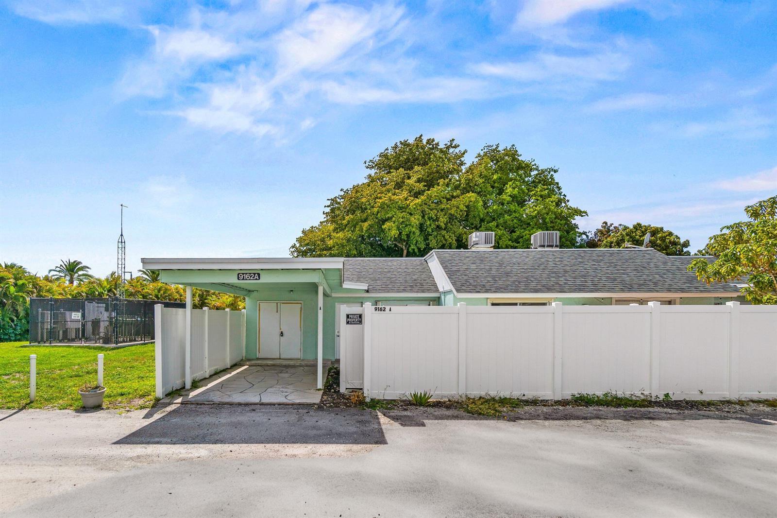 9162 SW 5th Street # A, Boca Raton FL 33428