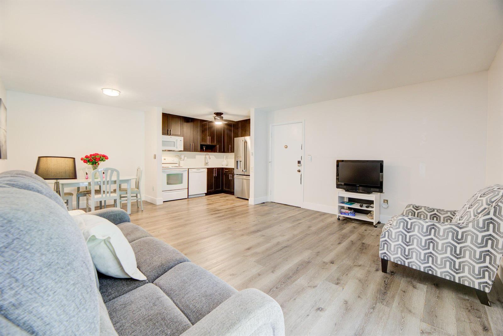9344 S Belfort Circle # k4, Tamarac FL 33321 photo 4