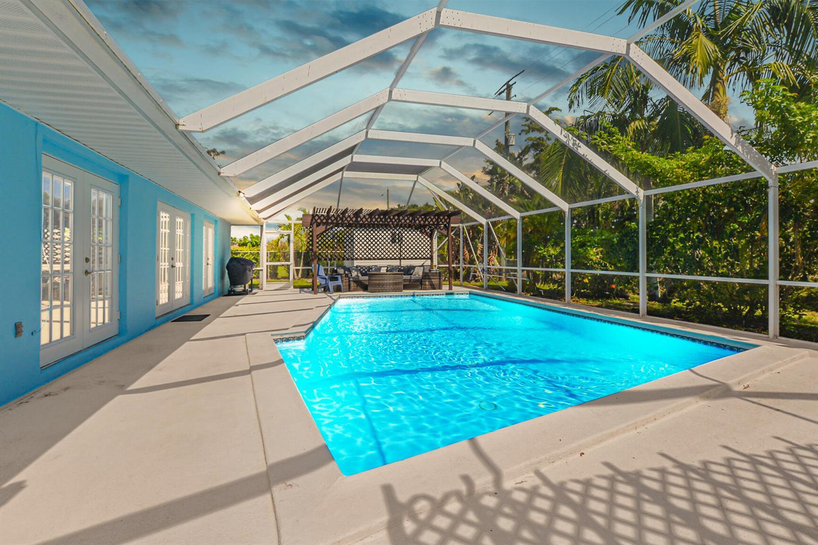 1530 SE Sunshine Avenue, Port St. Lucie FL 34952 photo 4