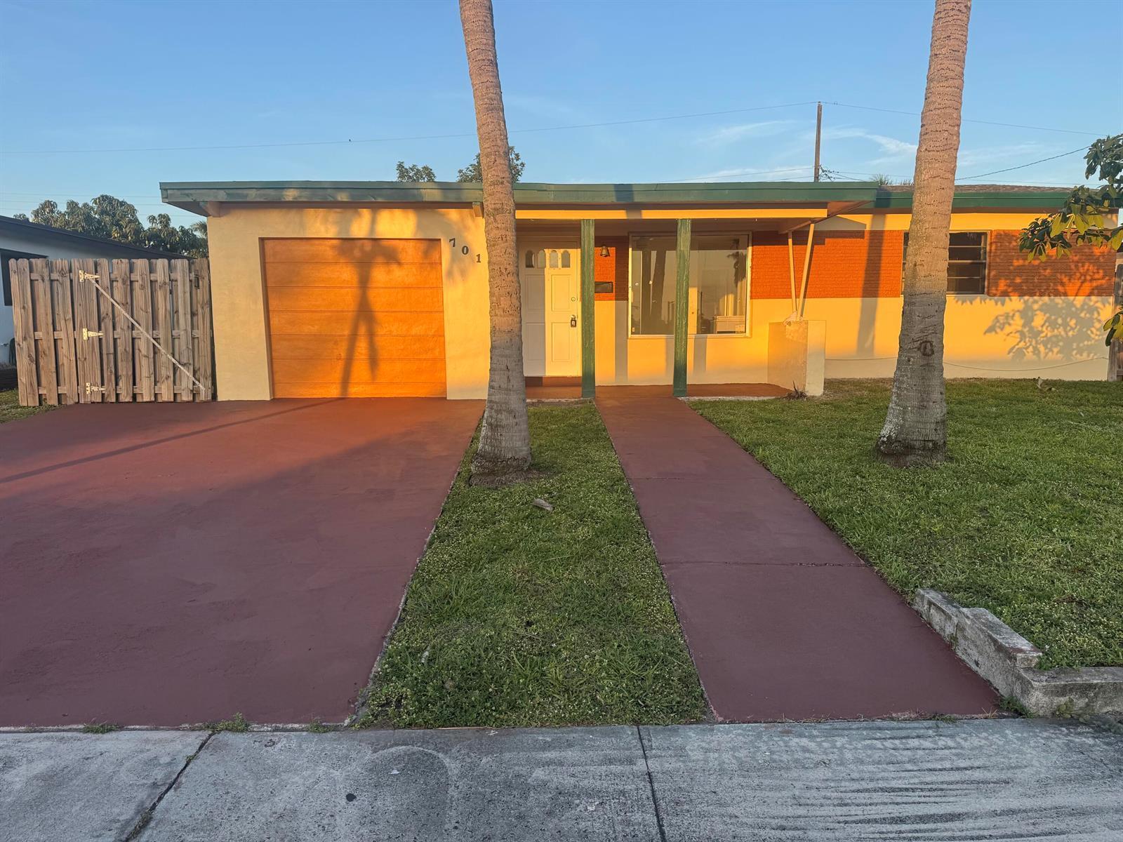 701 NW 74th Avenue, Hollywood FL 33024