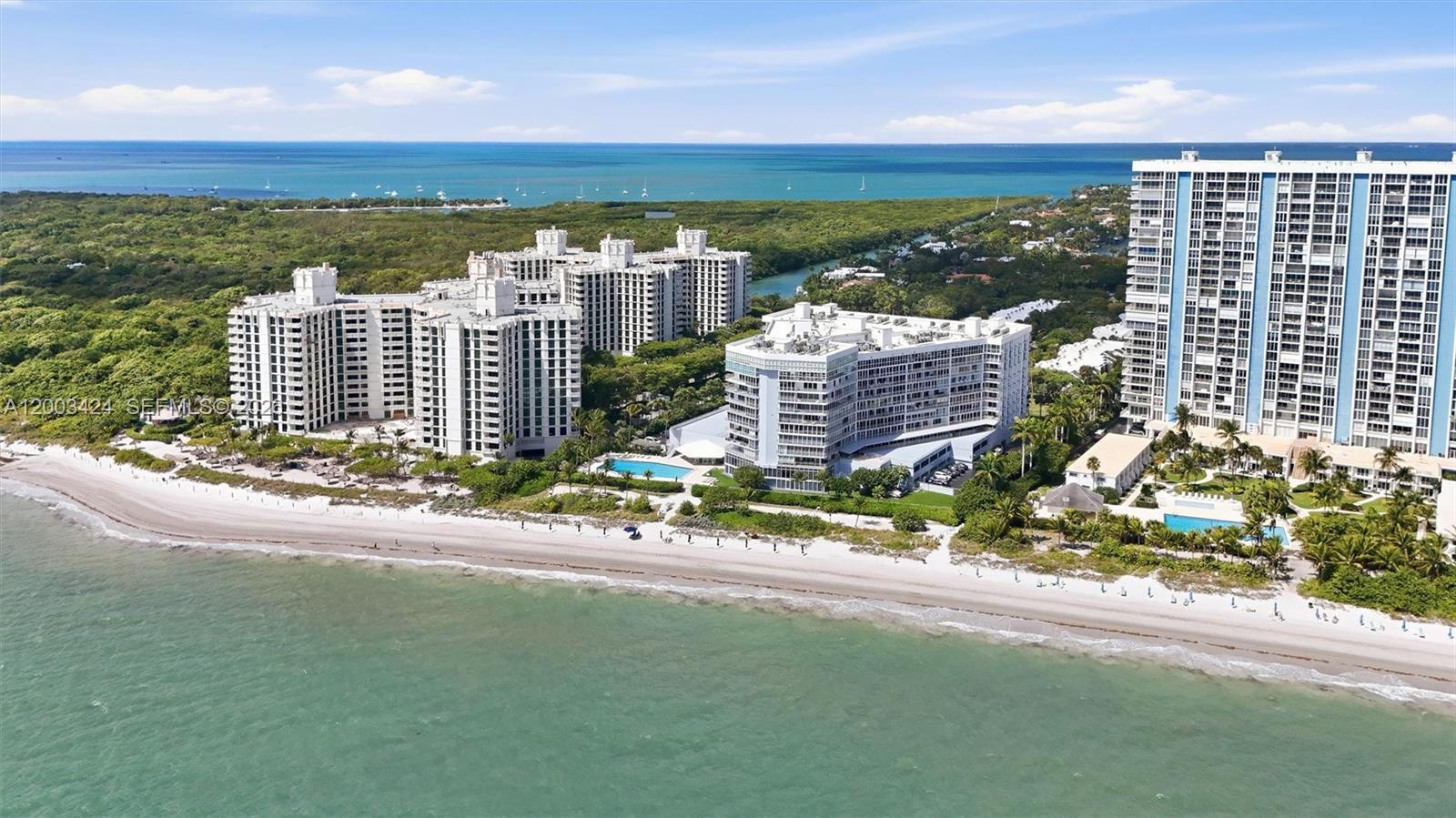 600 Grapetree Dr, Key Biscayne FL 33149
