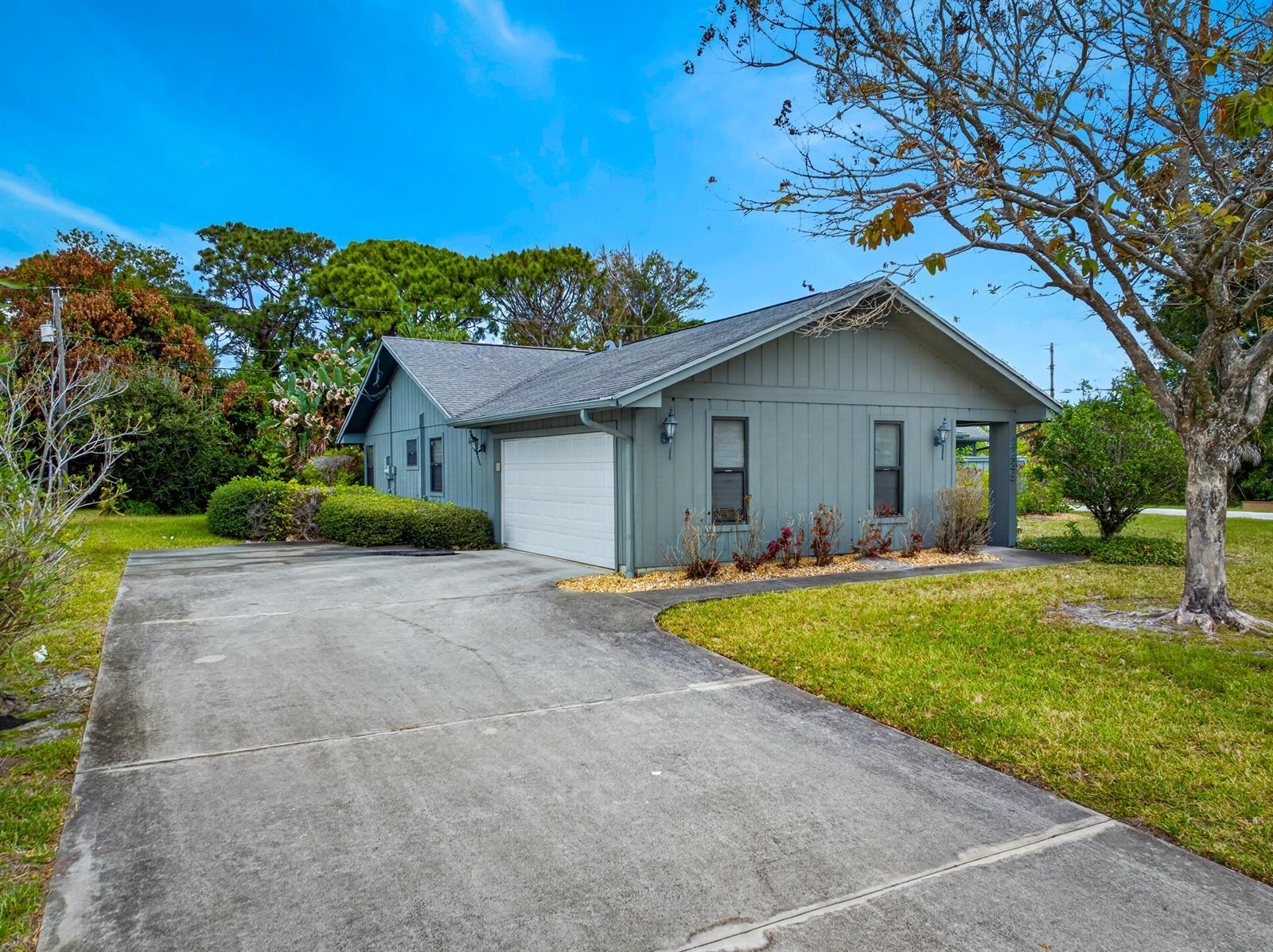2289 SE Genoa Street, Port St. Lucie FL 34952 photo 3