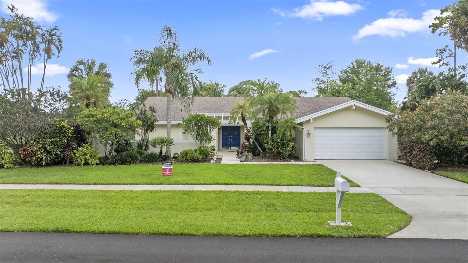 12378 Sawgrass Court, Wellington FL 33414
