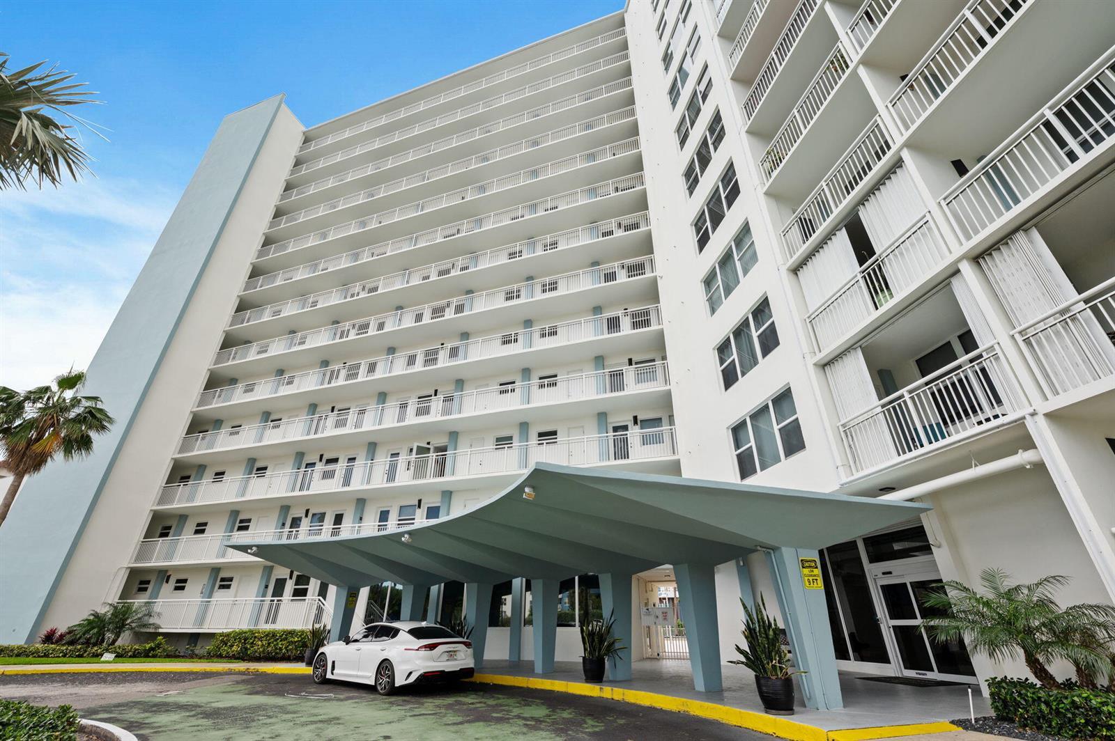 201 N Ocean Boulevard, Pompano Beach FL 33062
