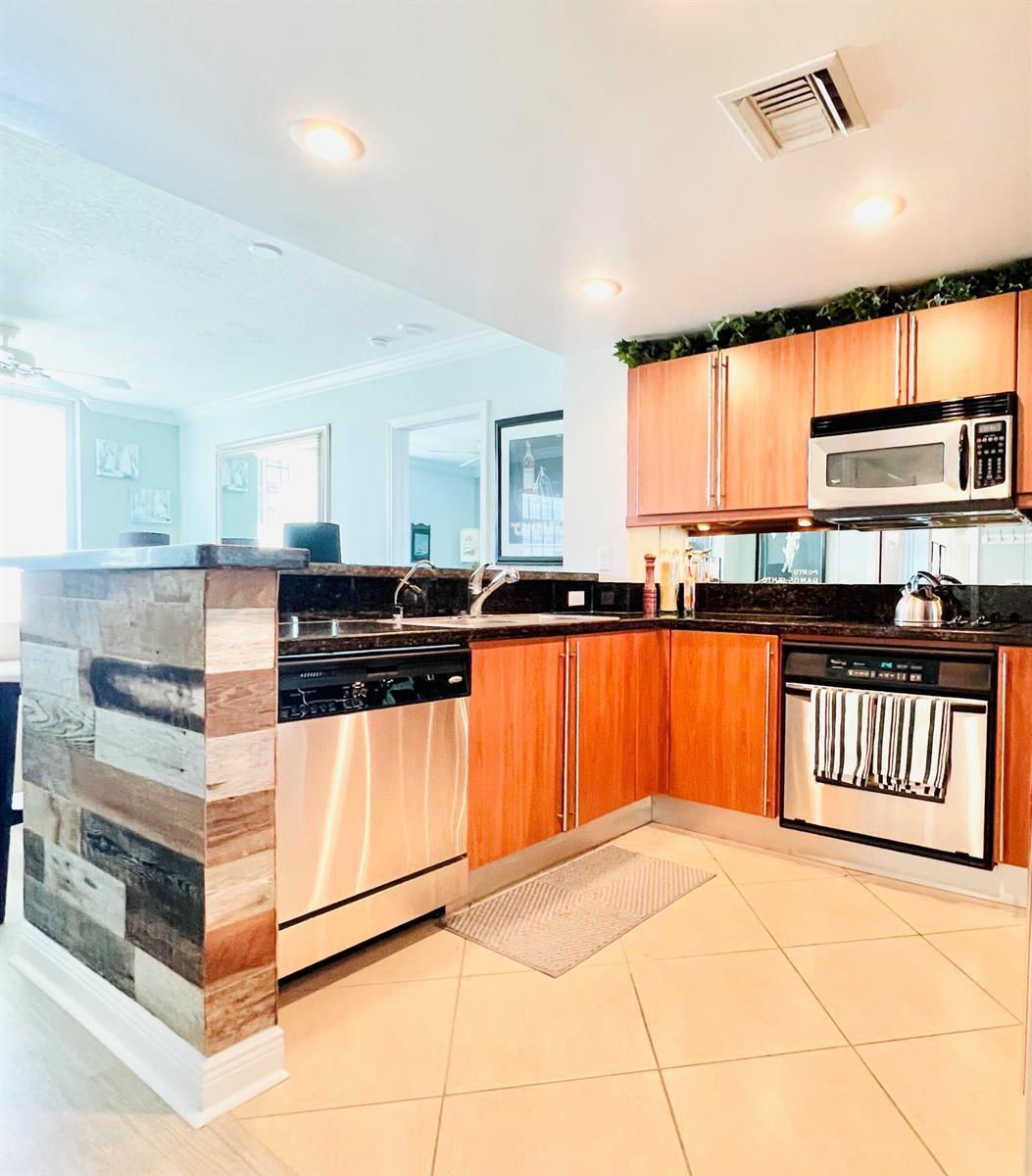 610 Clematis Street # 726, West Palm Beach FL 33401 photo 4
