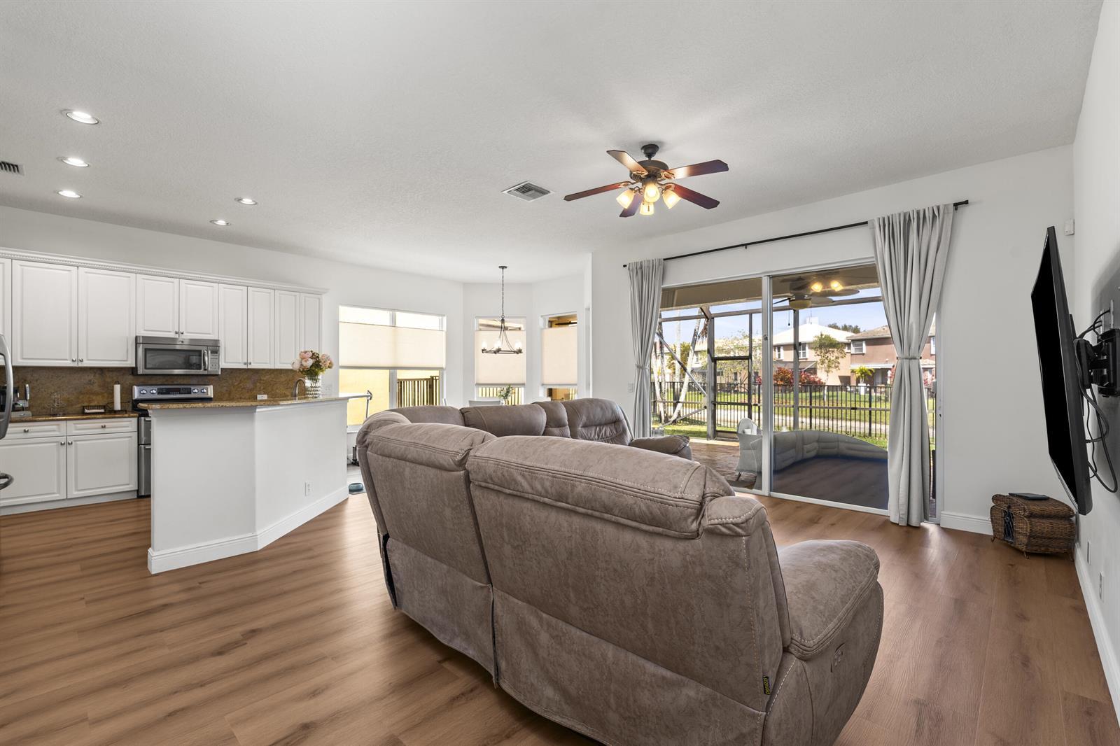 11065 Stone Creek Street, Wellington FL 33449 photo 3