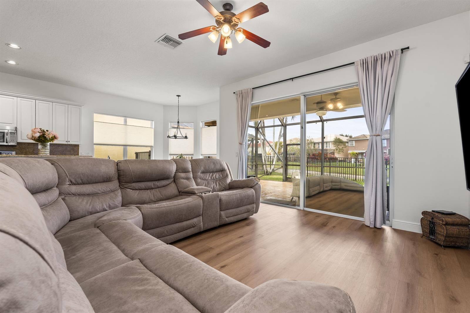 11065 Stone Creek Street, Wellington FL 33449 photo 4