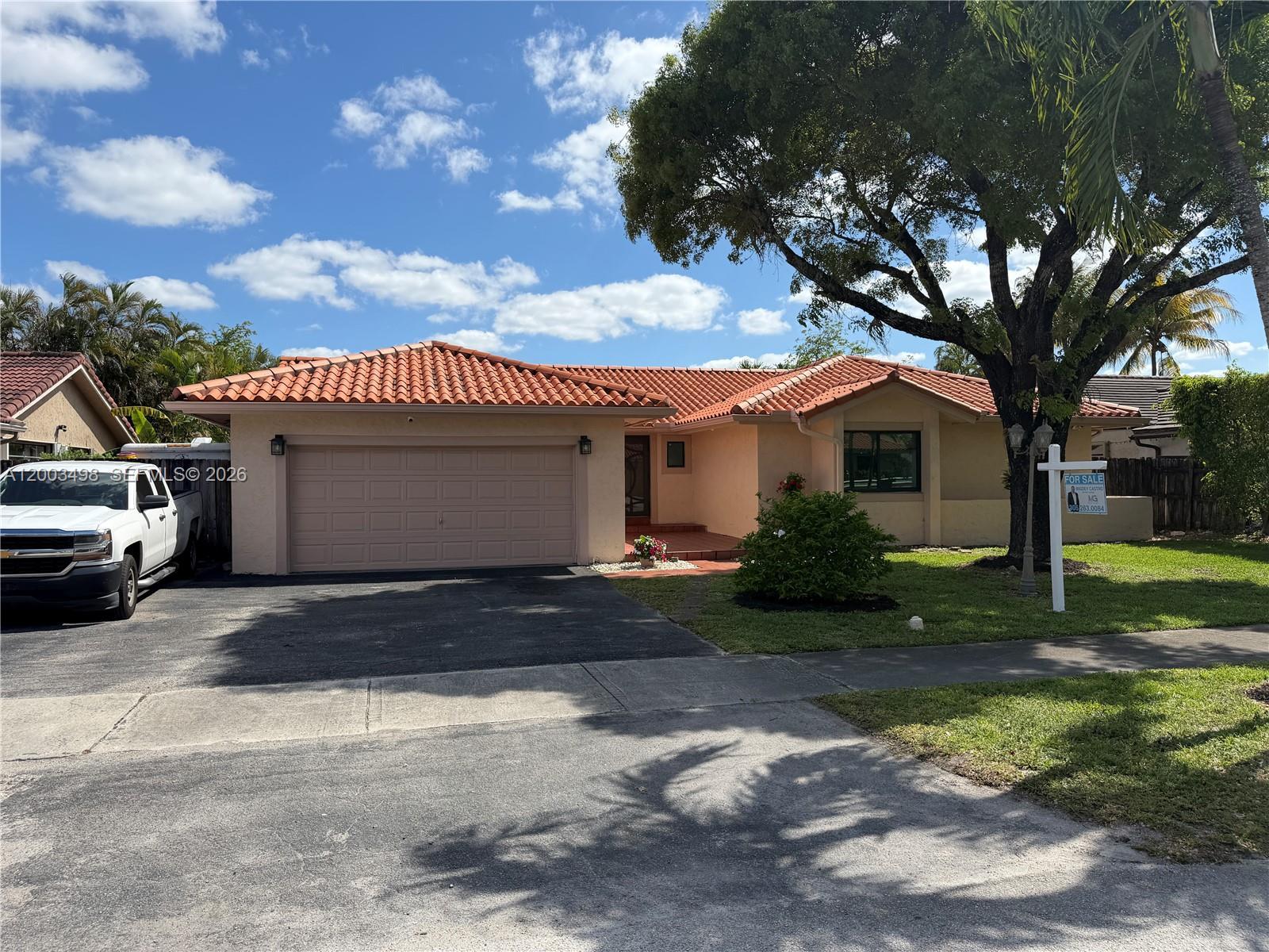 6010 NW 201st Ln, Hialeah FL 33015 photo 2