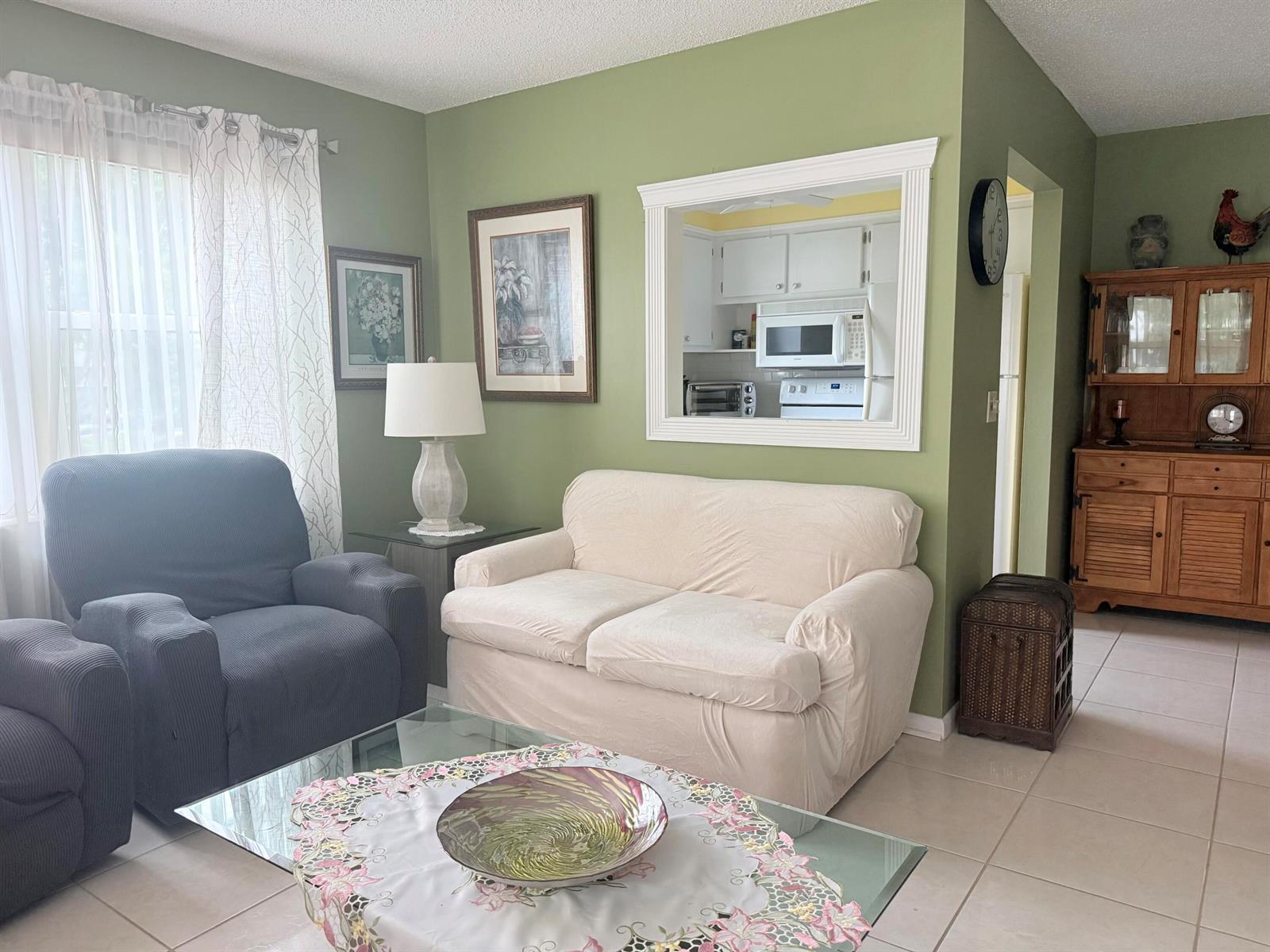 204 Durham D # 204, Deerfield Beach FL 33442 photo 3