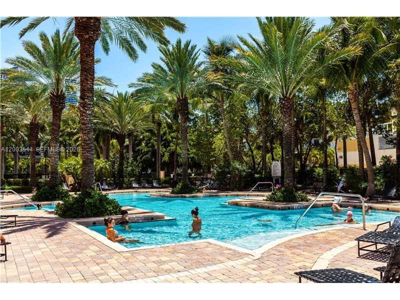 17100 N Bay Rd # 1913, Sunny Isles Beach FL 33160 photo 2