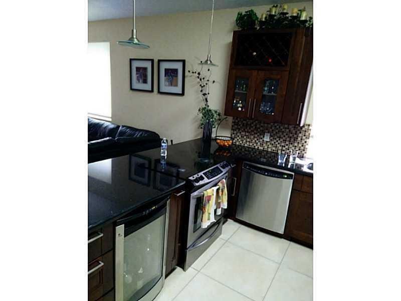 6936 SW 39th Street # D206, Davie FL 33314 photo 2