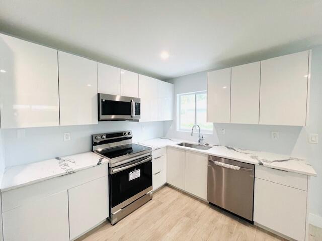206 SE 1st Avenue # 8, Delray Beach FL 33444 photo 3