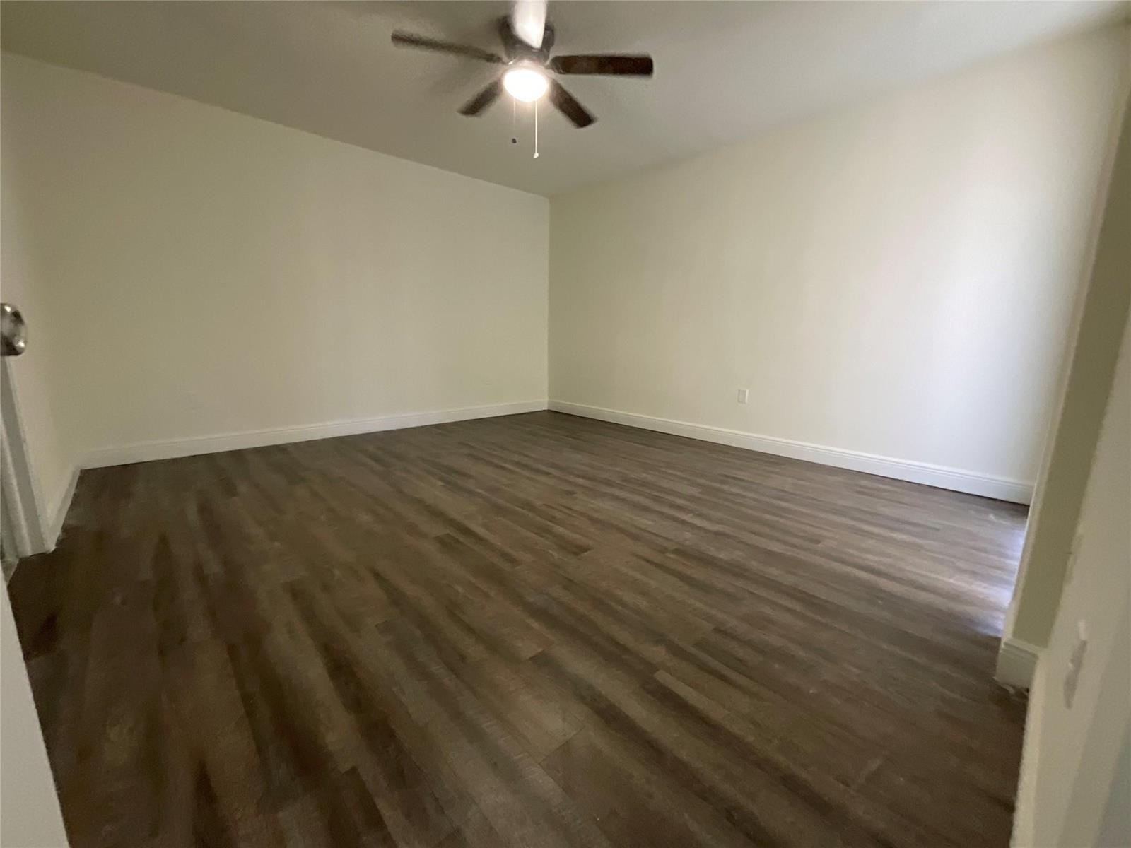 18335 NW 68 Avenue # 104, Hialeah FL 33015 photo 4