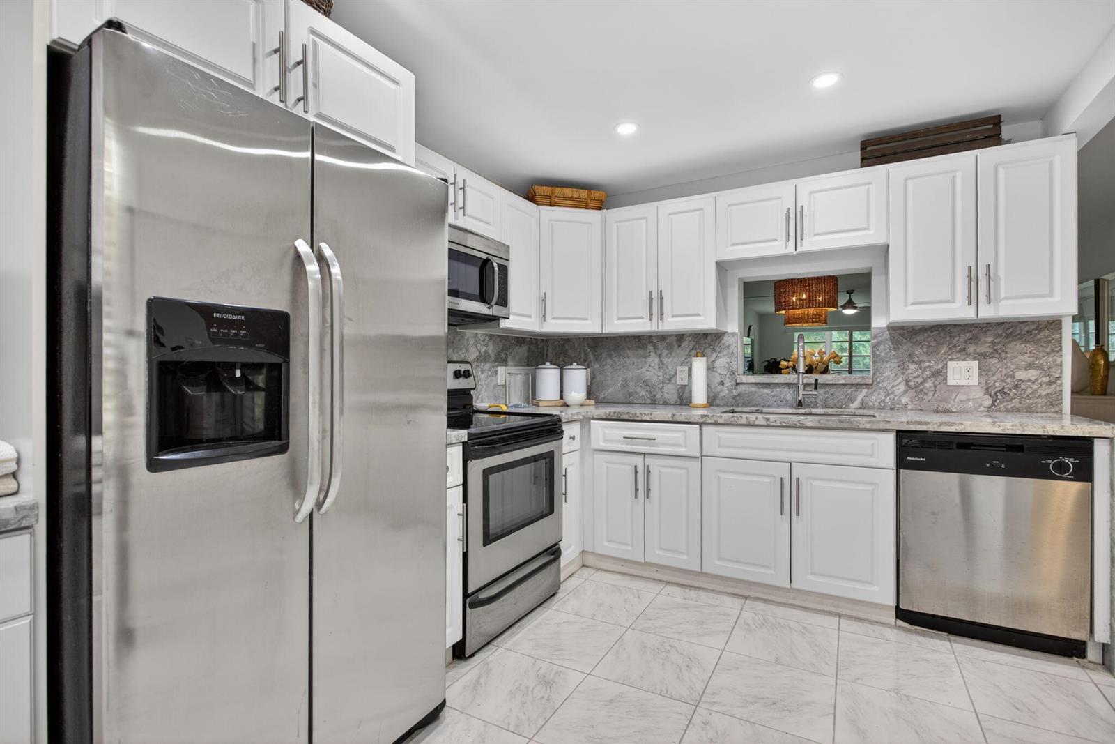 2504 Antigua Terrace # A1, Coconut Creek FL 33066 photo 5