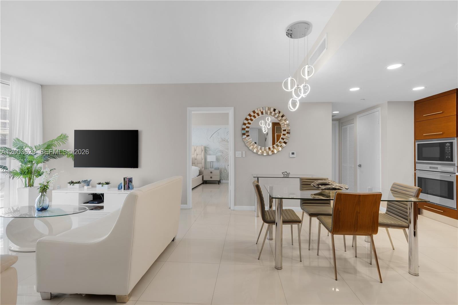 485 Brickell Ave # 4501, Miami FL 33131 photo 4