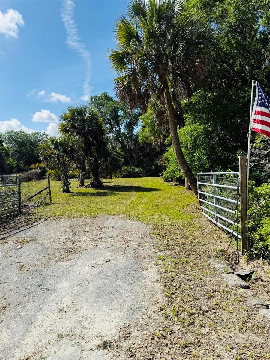 19636 NW 272nd Street, Okeechobee FL 34972