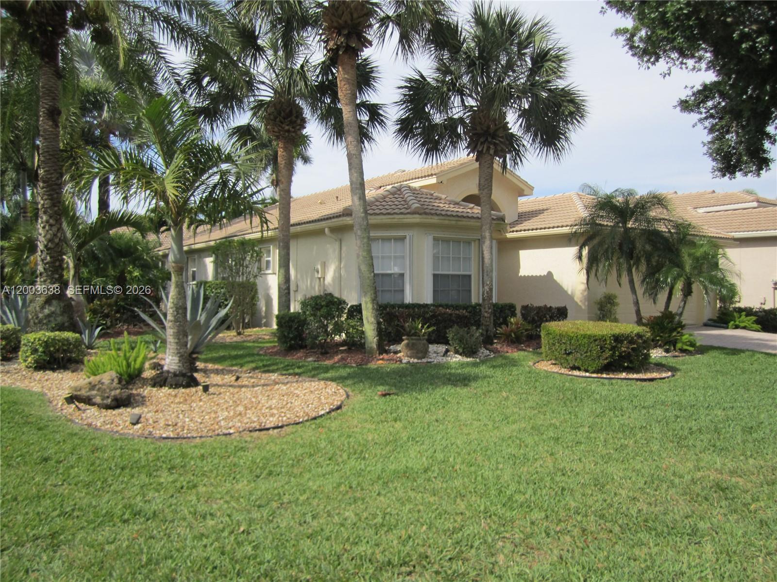 9798 Casa Mar Dr, Lake Worth FL 33467