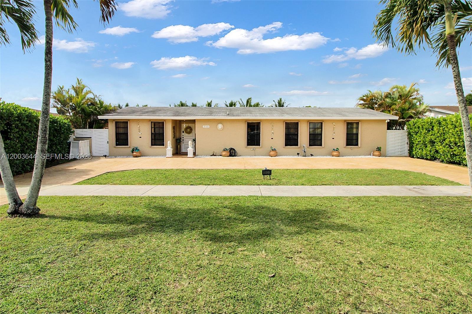 19100 SW 125th Ave, Miami FL 33177