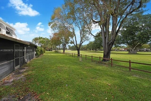1231 E Golfview Dr, Pembroke Pines FL 33026 photo 4