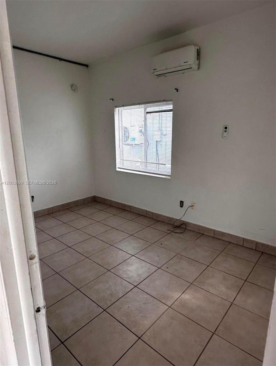 911 NE 5th Ave # 1, Homestead FL 33030 photo 5