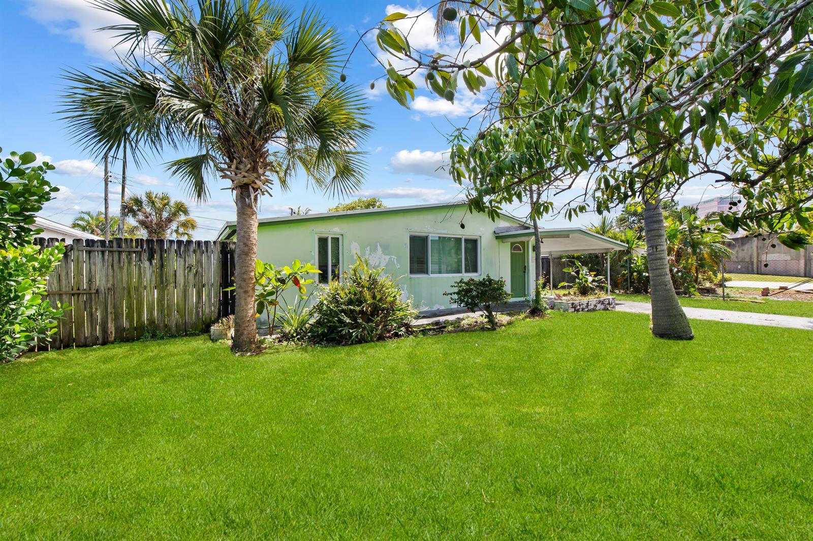 160 NE 60th Street, Oakland Park FL 33334 photo 3