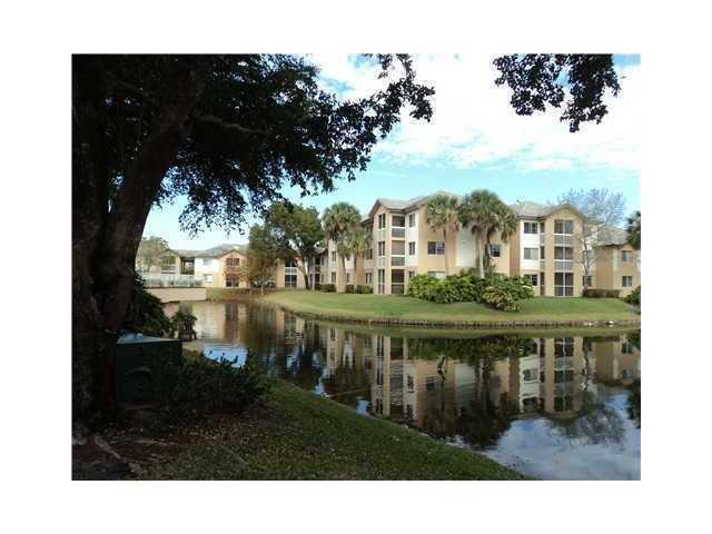 9901 Westview Drive # 314, Coral Springs FL 33076 photo 2