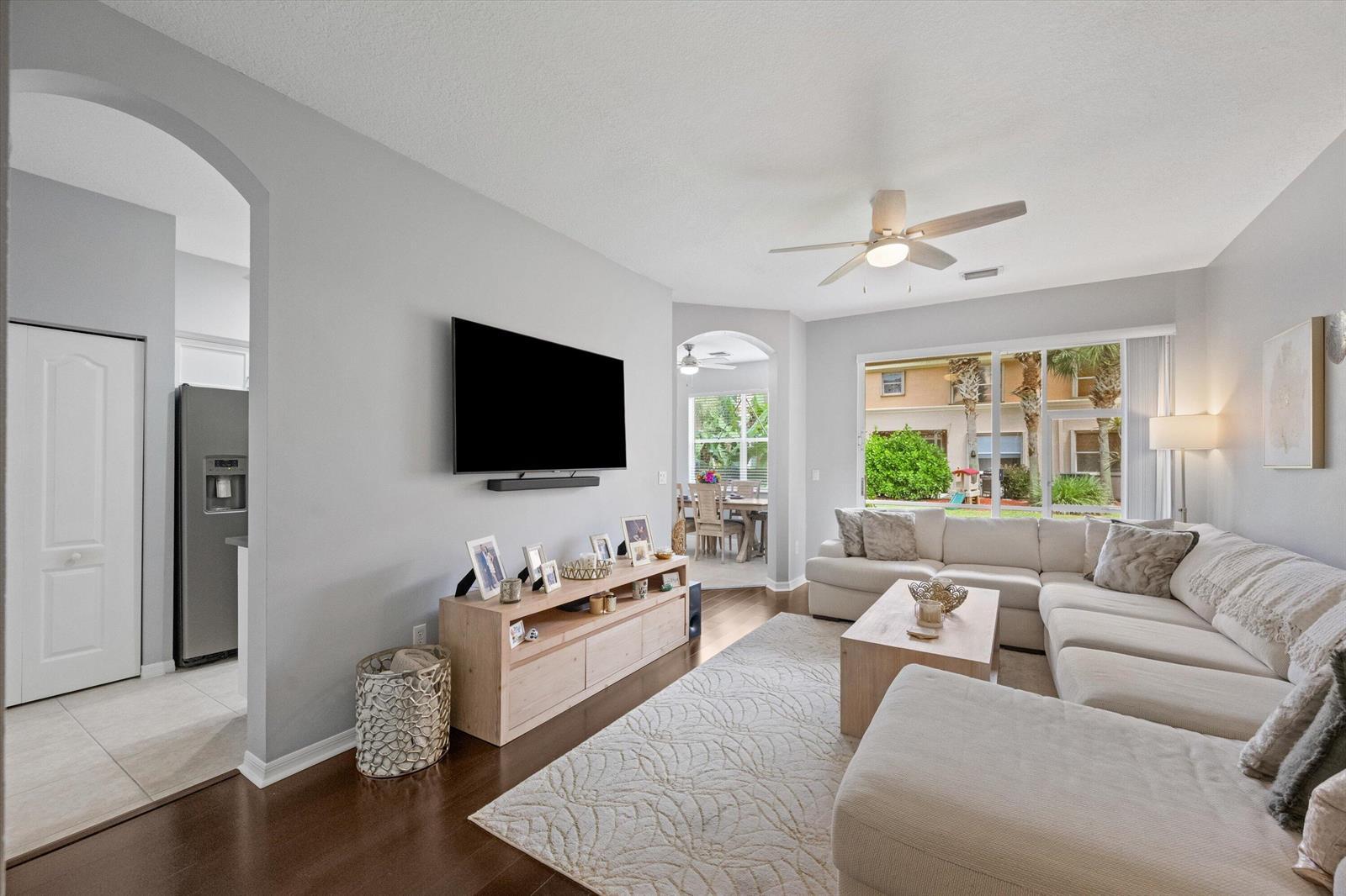214 River Bluff Lane, Royal Palm Beach FL 33411 photo 2