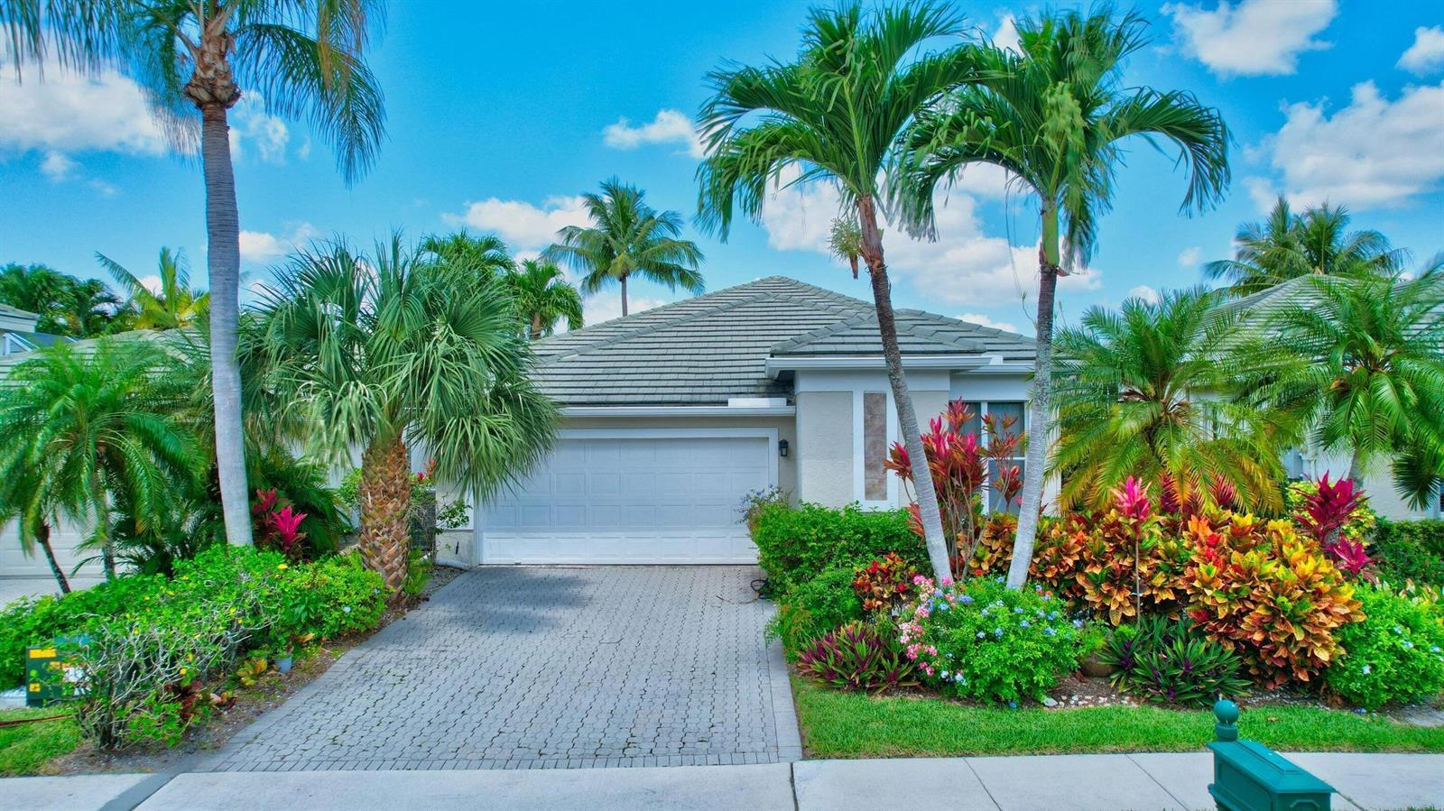 7725 Rockford Road, Boynton Beach FL 33472