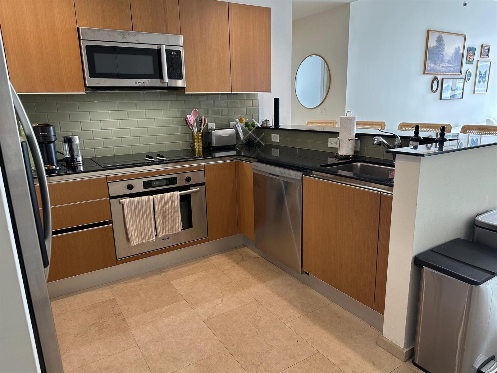 1060 Brickell Avenue # 3711, Miami FL 33131 photo 2