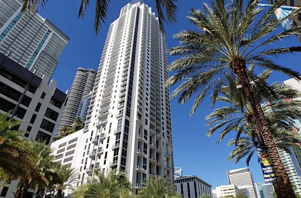 1060 Brickell Avenue # 3711, Miami FL 33131