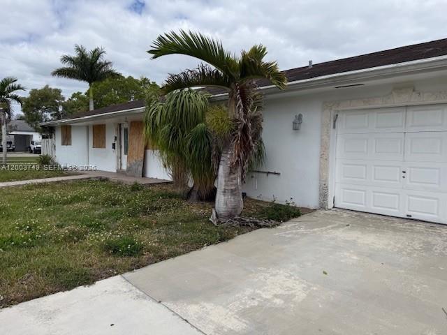 105 NE 17th St, Homestead FL 33030 photo 2