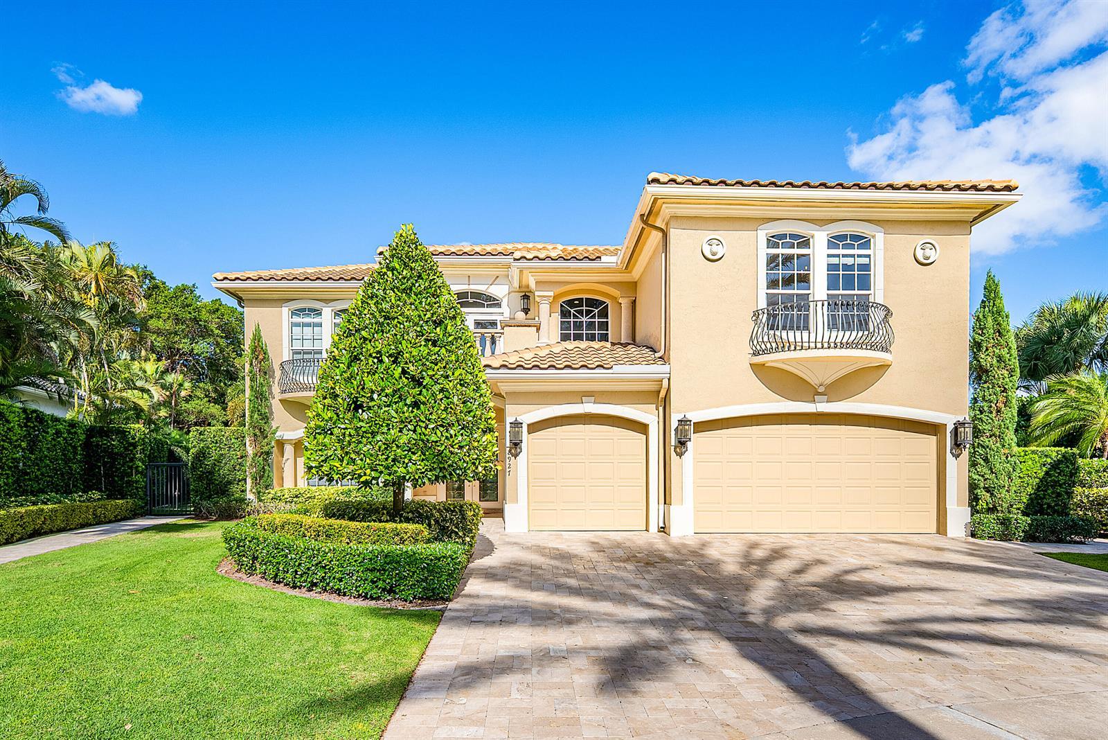 8927 Oakland Hills Drive, Delray Beach FL 33446