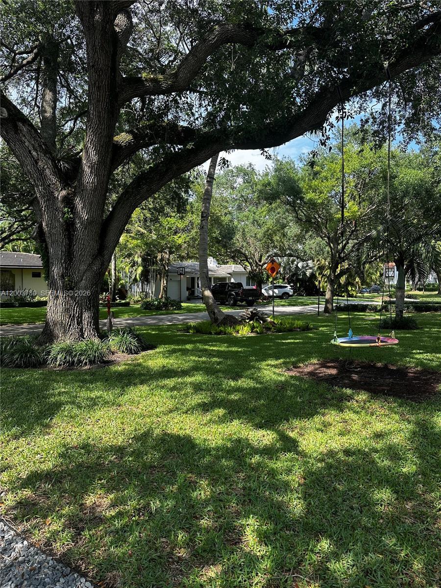630 San Lorenzo Ave # 0, Coral Gables FL 33146 photo 5