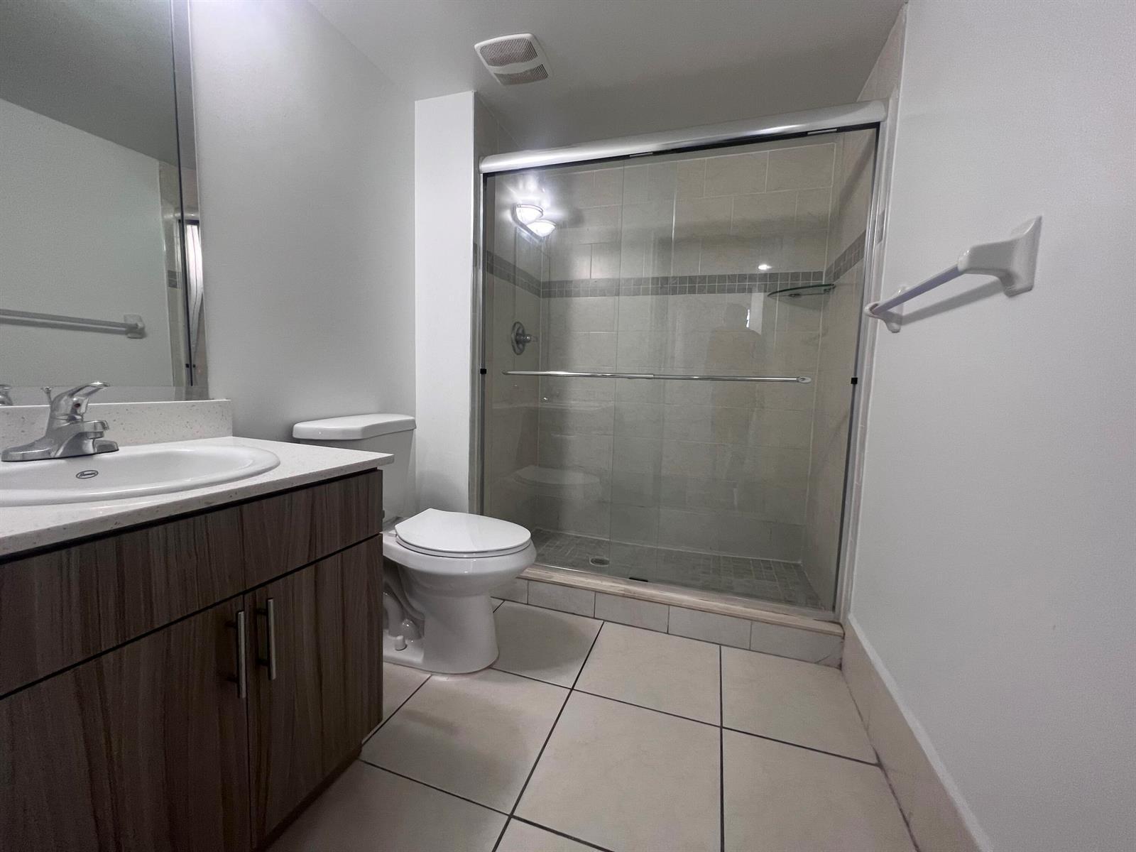 18335 NW 68 Avenue # 110, Hialeah FL 33015 photo 5