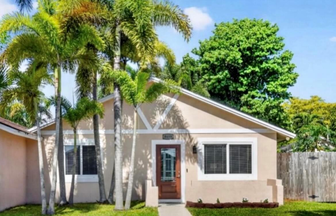 8699 Uranus Terrace, West Palm Beach FL 33403