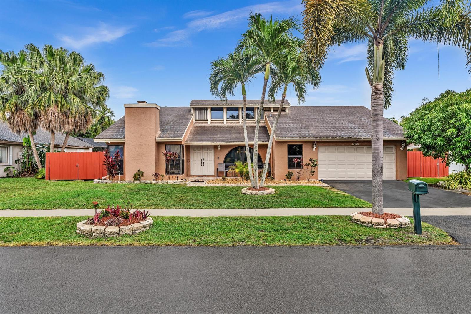 5270 NW 73rd Way, Lauderhill FL 33319